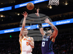 Hornets Hawks Basketball