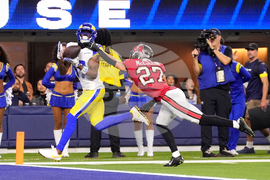 Buccaneers Rams Football