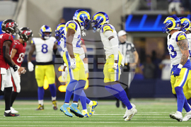 Buccaneers Rams Football