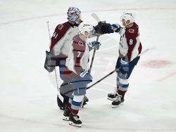 Avalanche Blackhawks Hockey