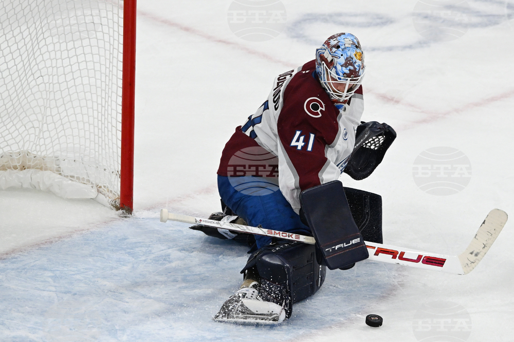 Avalanche Blackhawks Hockey