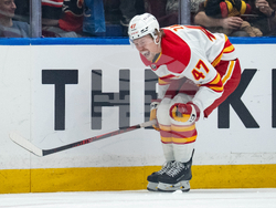 Flames Canucks Hockey