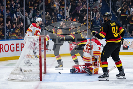 Flames Canucks Hockey