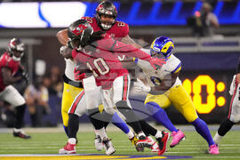 Buccaneers Rams Football