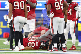 Buccaneers Rams Football