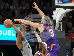 Spurs Suns Basketball