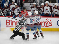 Avalanche Blackhawks Hockey