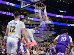 Lakers Jazz Basketball