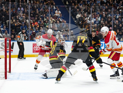 Flames Canucks Hockey