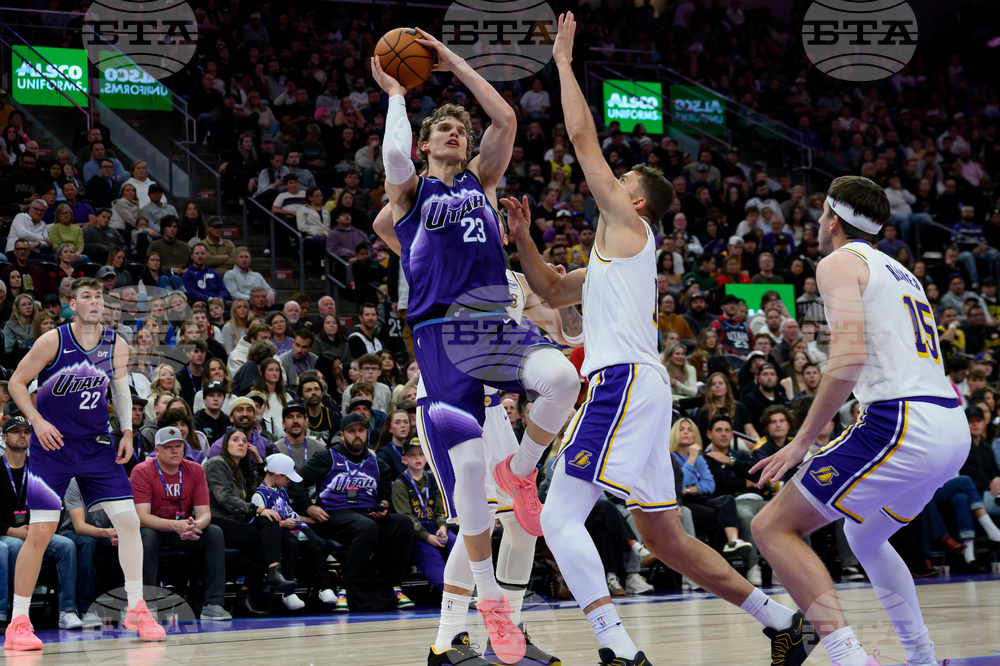 Lakers Jazz Basketball