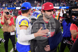 Buccaneers Rams Football