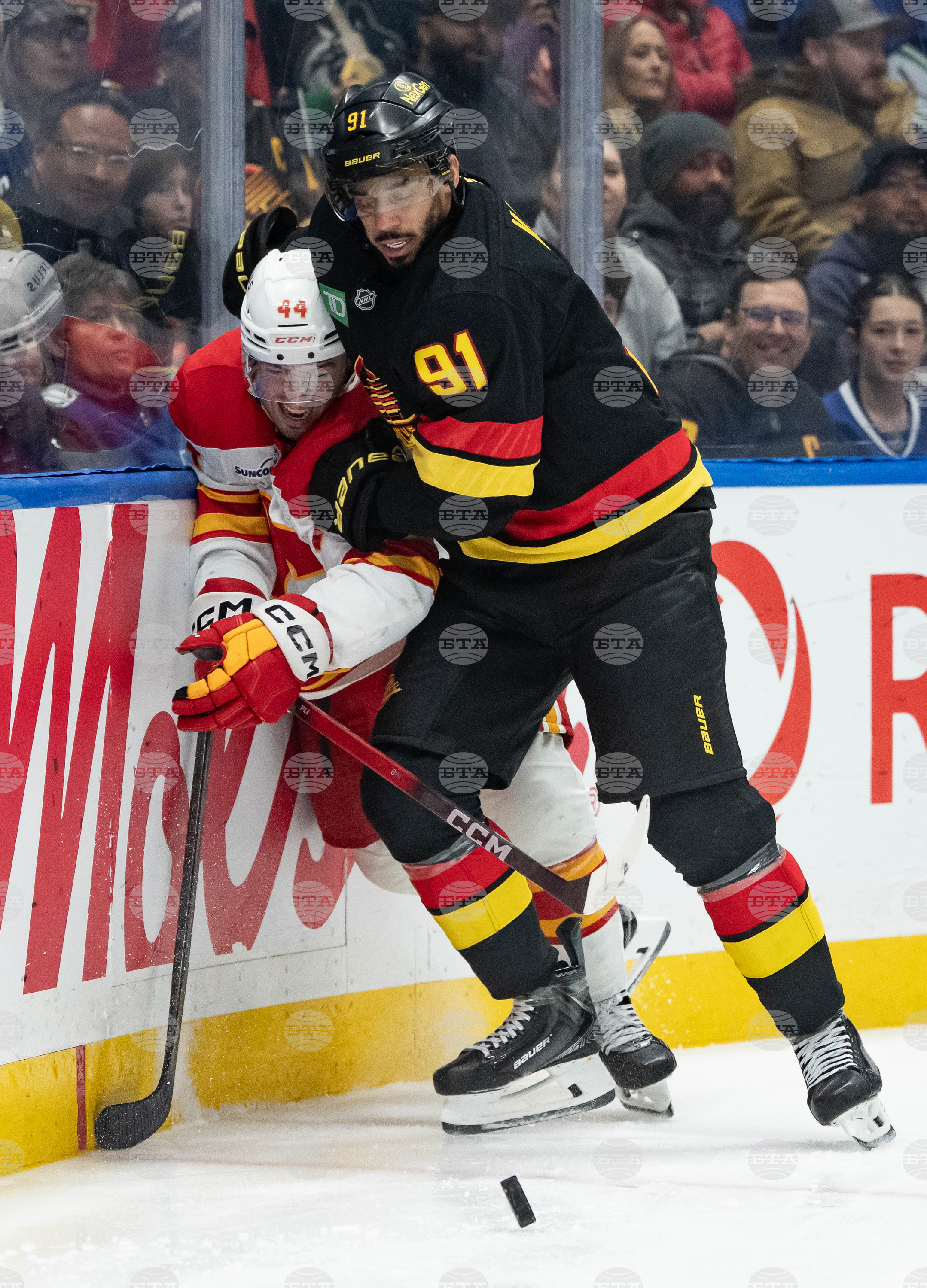 Flames Canucks Hockey