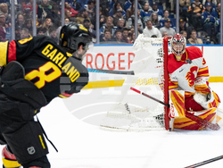 Flames Canucks Hockey