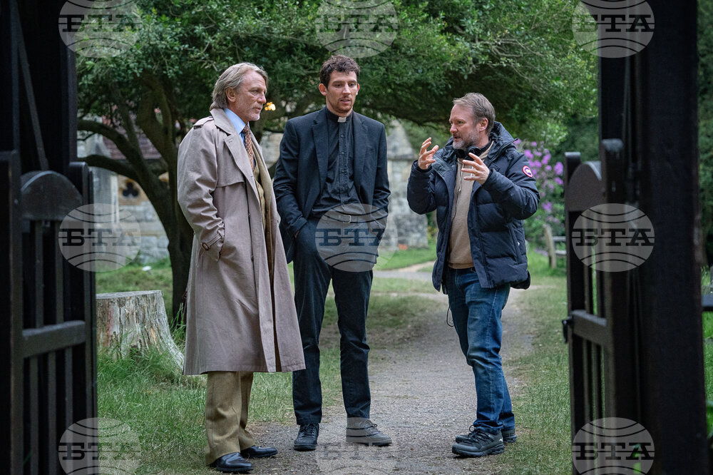 Film Review - Wake Up Dead Man: A Knives Out Mystery