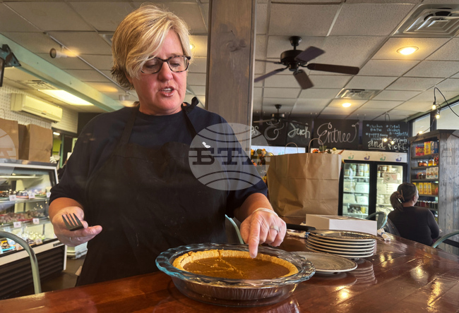Thanksgiving Pie Debate Mississippi