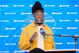 Buccaneers Rams Football