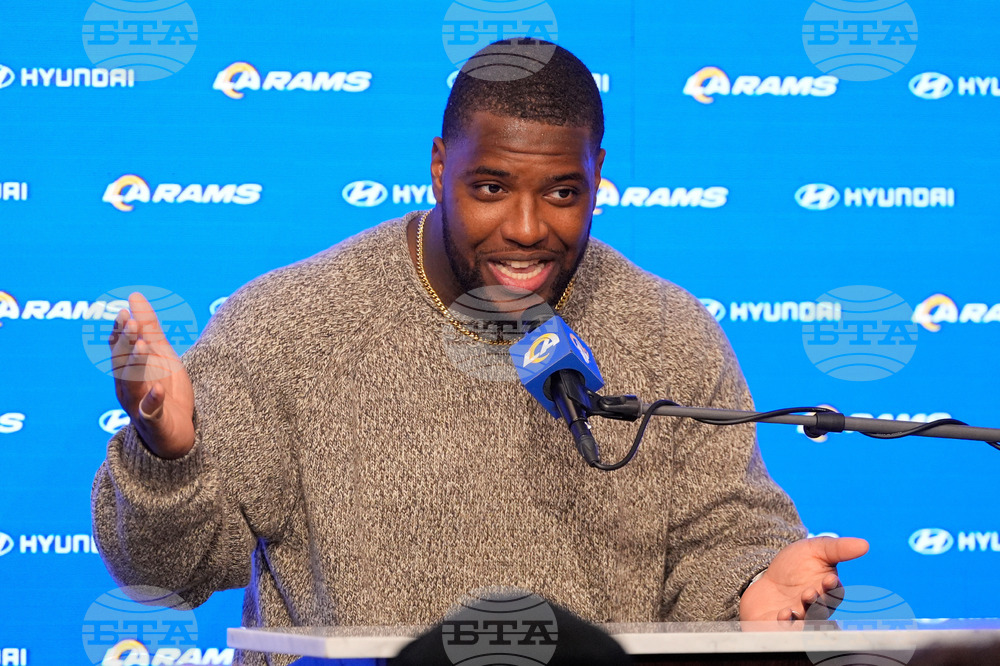 Buccaneers Rams Football