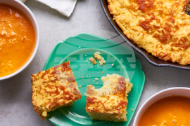 Food-Thanksgiving-Cheddar Cornbread