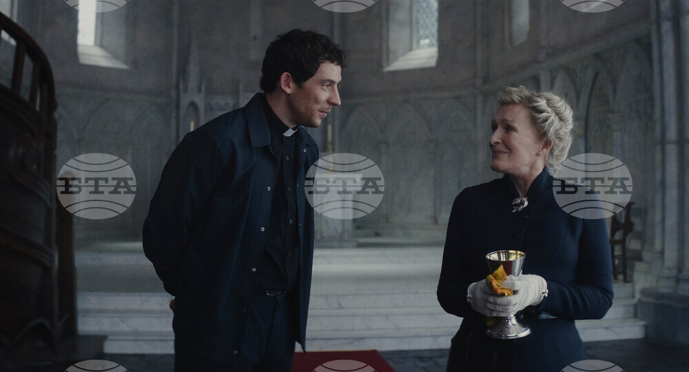 Film Review - Wake Up Dead Man: A Knives Out Mystery