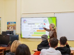 Фондация „Езиковата Сливен“ ще предостави пет стипендии по 1000 лв.