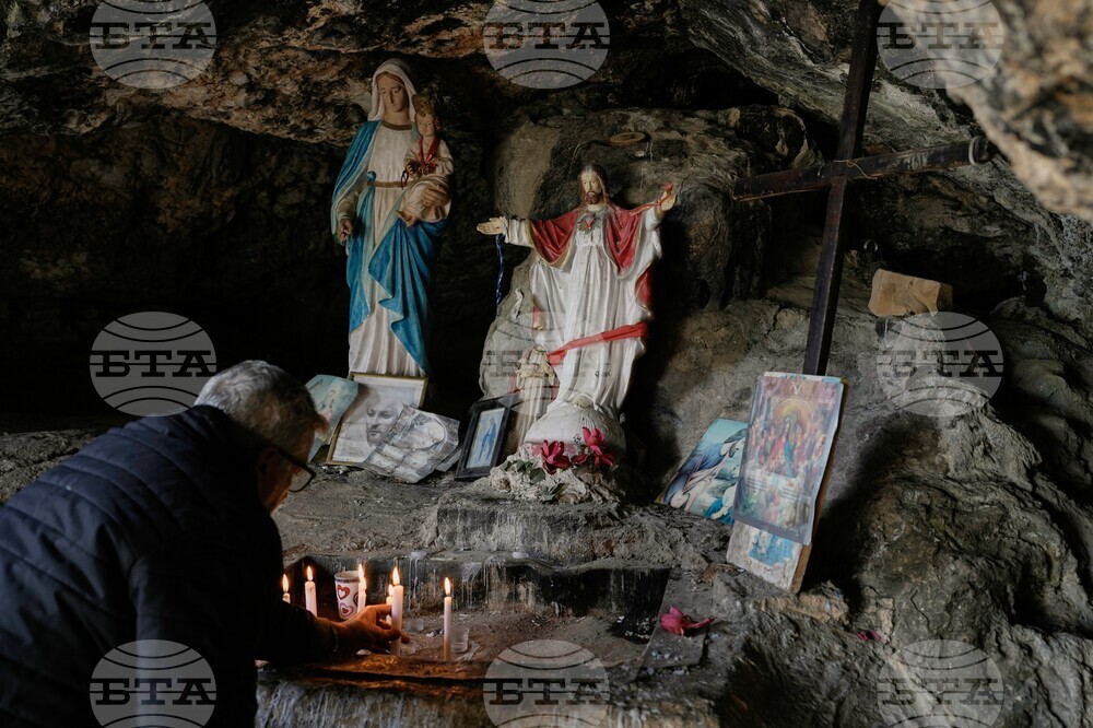 Lebanon Pope Christians Photo Gallery