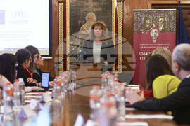 Софийски университет „Св. Климент Охридски“ - „Ефективното социално включване на бежанци и мигранти в приемащите общества - акценти, предизвикателства, перспективи“ - кръгла маса