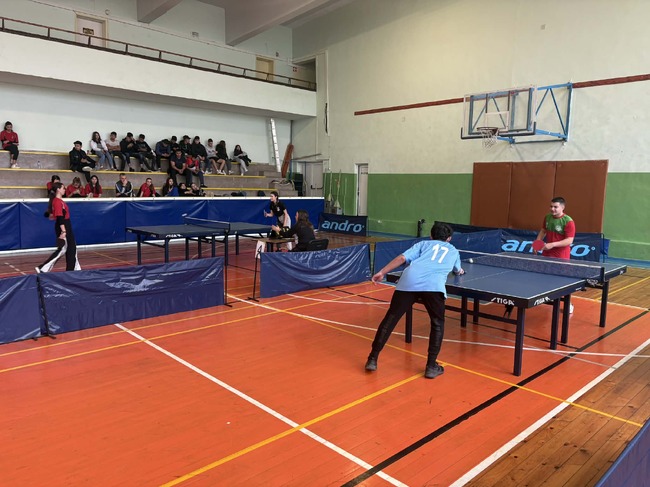 Община Разград: 16 отбора участваха в общинския етап по тенис на маса от „Ученически игри 2025/2026 г.“
