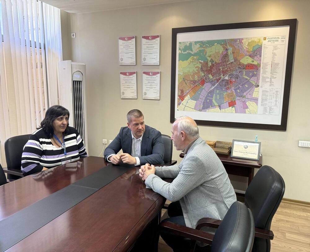 Със съдействието на кмета Тодоров: Клиниката по Детска хирургия в УМБАЛ „Проф. д-р Стоян Киркович“ няма да бъде временно преместена