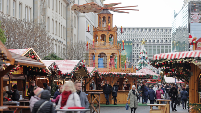 Магдебург отбеляза една година от атентата на коледния базар
