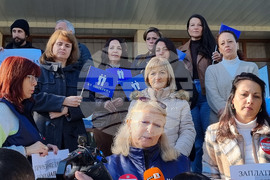 Велико Търново - РИОСВ - служители - протест