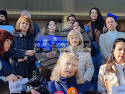 Велико Търново - РИОСВ - служители - протест