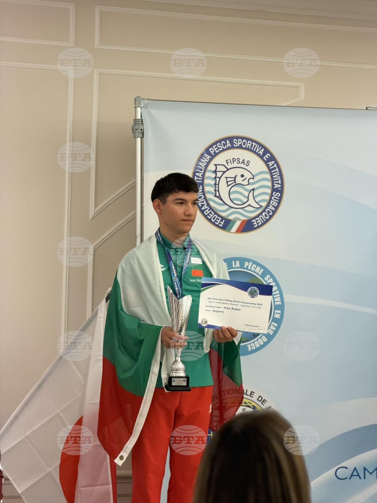 16-letni Bolgar Ivan Radev postal svetovni podprvak v športnem ribolovu postrvi