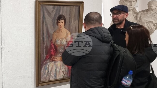 Лекция разговор, посветена на картината „Портрет на Мариана“ на Дечко Узунов, организира художественият отдел „Станка Димитрова“ в Кърджали