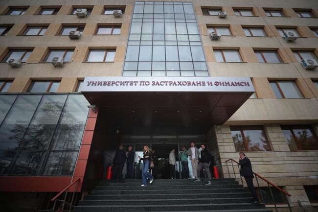 УЗФ с водещи позиции в Рейтинговата система на университетите за 2025 г.