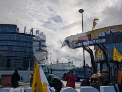 Франция - Страсбург - фермери - протест