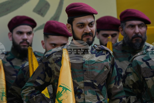 Ливанското движение "Хизбула" обяви, че е изстреляло "модерни ракети" към израелска военна база близо до Тел Авив