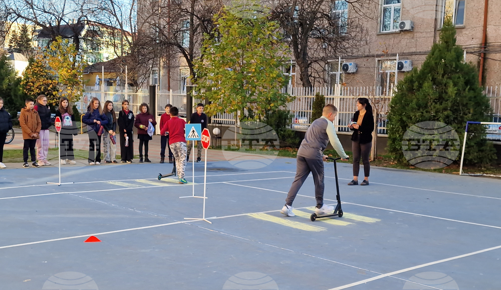 Търговище - ученическо състезание - безопасност на движението по пътищата