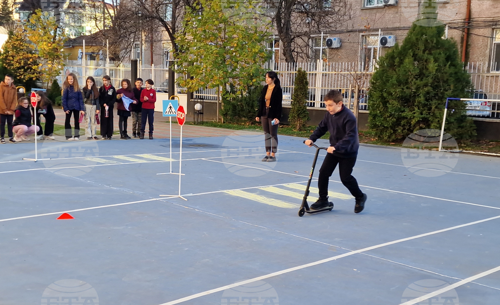 Търговище - ученическо състезание - безопасност на движението по пътищата
