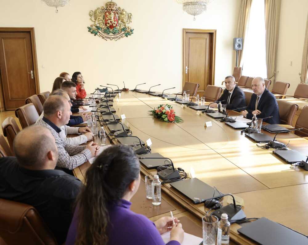 Капиталът на „Напоителни системи“ ще бъде увеличен за възстановяване на помпената станция на язовир „Пясъчник“, каза премиерът Росен Желязков