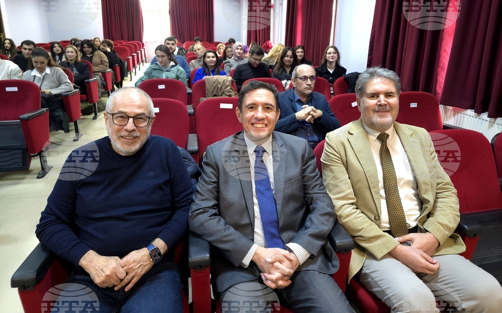 Анкарски университет - Посолство на Република България - Владлен Александров - среща