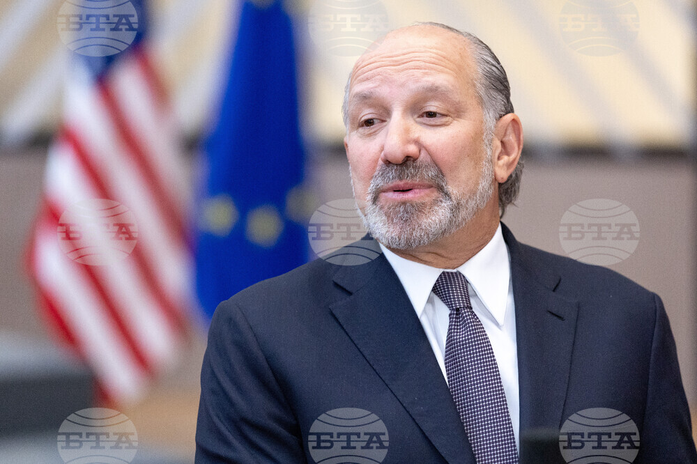 ЕС плаща скъпо за строгите си технологични регулации, заяви министърът на търговията на САЩ