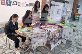 Шумен - университет - щанд „Коледна поща на мечтите“