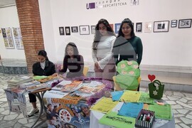 Шумен - университет - щанд „Коледна поща на мечтите“