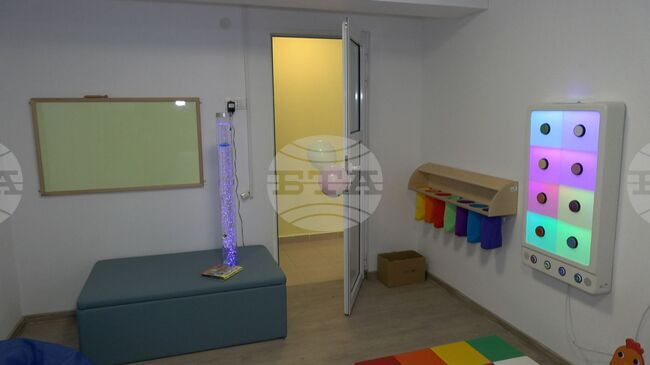 Изградена от дарители сензорна стая за деца с увреждания бе открита в Смолян с водосвет 