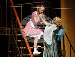 На 28 ноември е премиерата на „Примадони“ в Сатирата, снимка – Сатиричен театър 