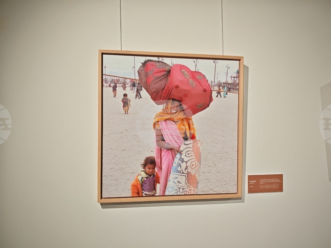 В Регионалния етнографски музей на открито „Етър“ беше представена изложбата „Жените носят света“