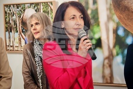 Габрово - „Жените носят света“ - изложба