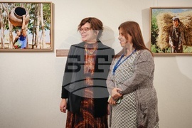 Габрово - „Жените носят света“ - изложба