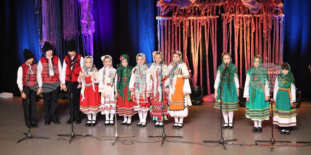 Благоевград - фолклорна група „Бисери“ - юбилеен концерт