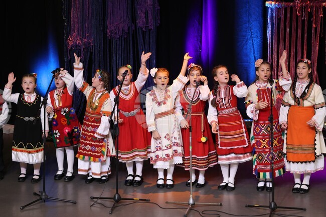 Благоевград - фолклорна група „Бисери“ - юбилеен концерт